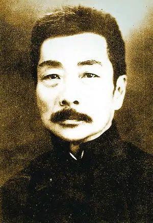 娱乐吃瓜酱用鲁迅的话,吃瓜群众何其多